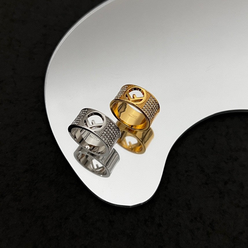 18K Fendi Is Wide Ring