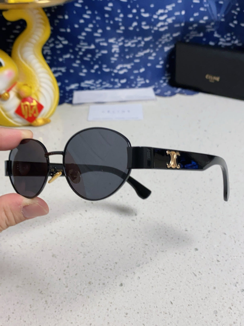 CELINE TRIOMPHE SUNGLASS 538534 IN BLACK ACETATE